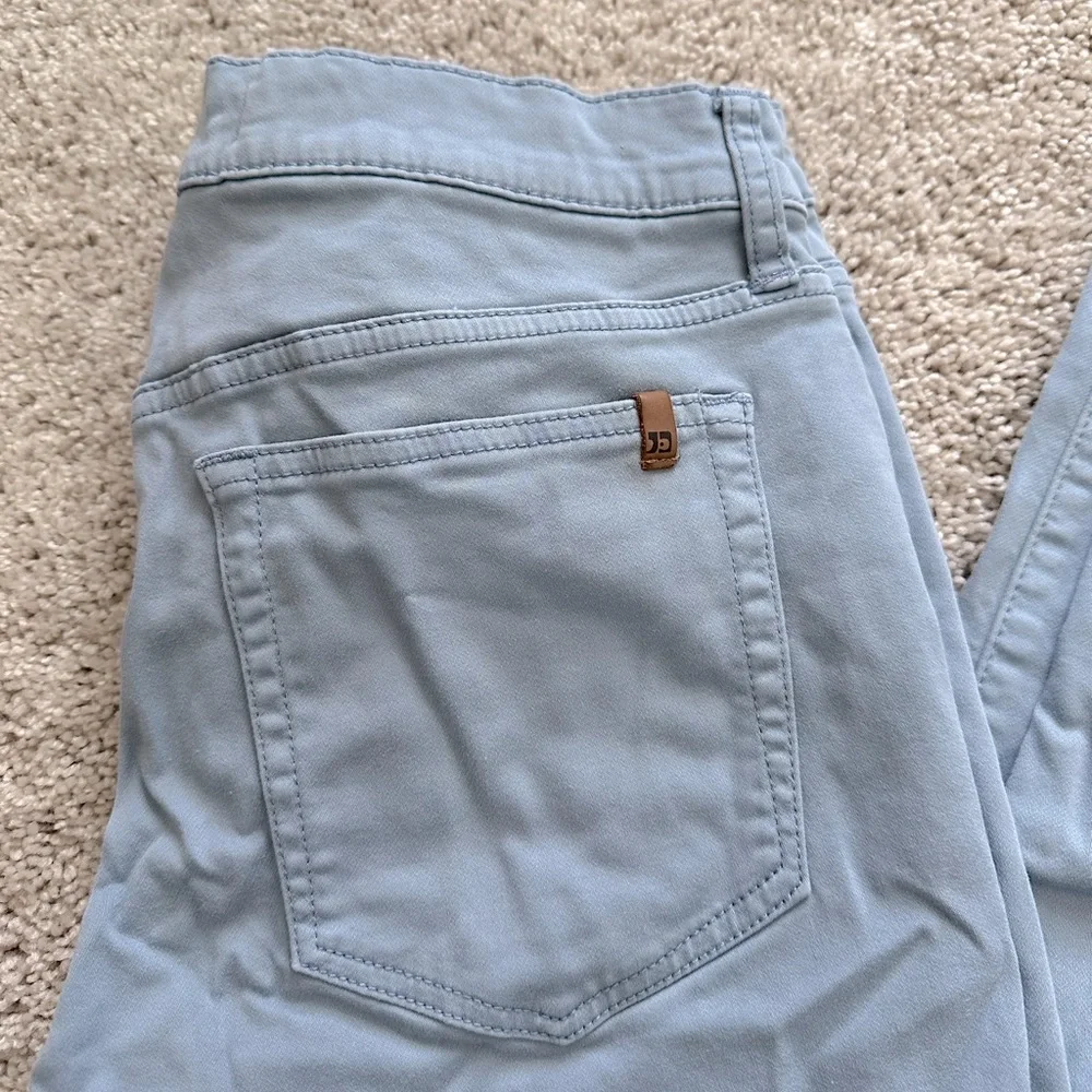 Joe’s Straight Leg Jeans